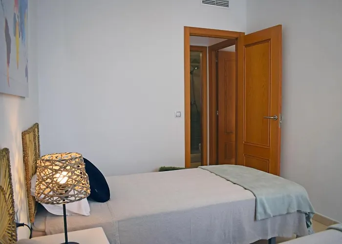 Anacasa Zurich Les Marines Ap3216 * デニア