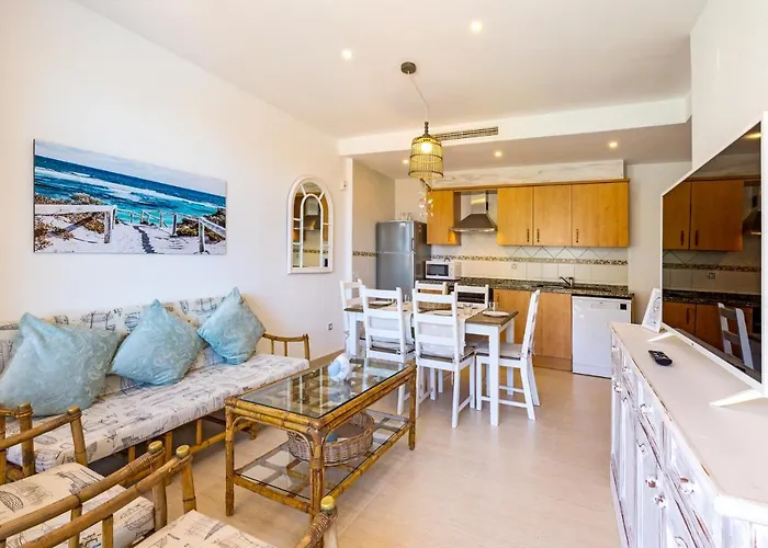 Anacasa Zurich Les Marines Ap3216 Apartman